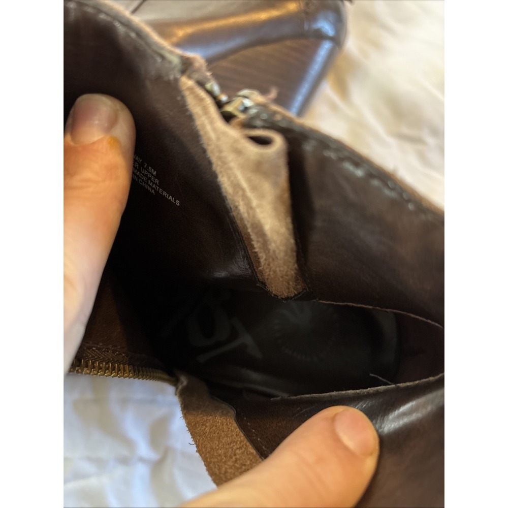 OTBT Red Way Brown Leather Zip‎ High Heel Ankle Booties Boots Size Womens 7.5 M - Picture 7 of 11